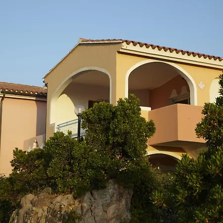 Trilo 6 Sea View - Lu Nibareddu By Interhome *